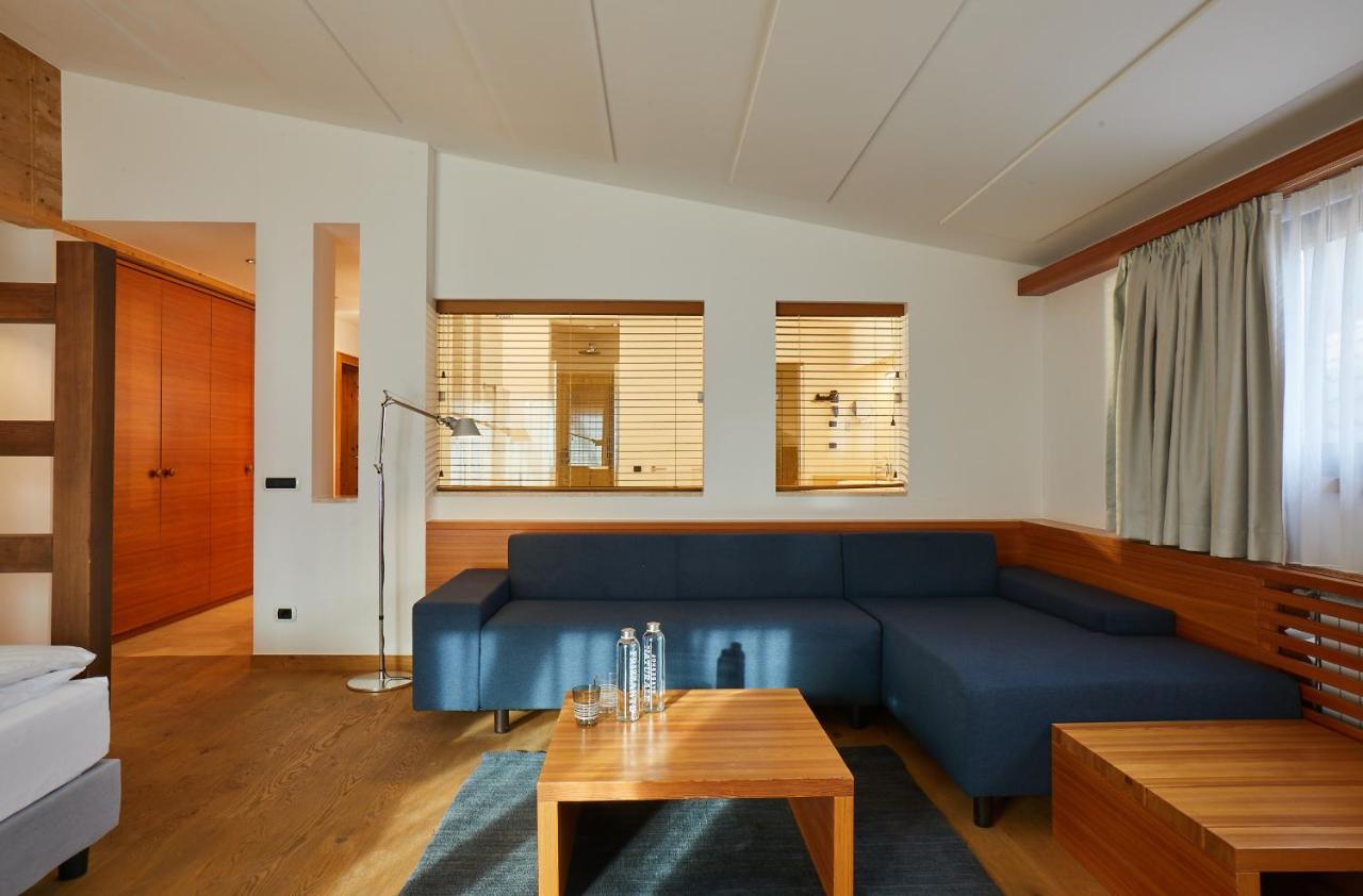 Hotel Garberhof Malles Venosta Extérieur photo